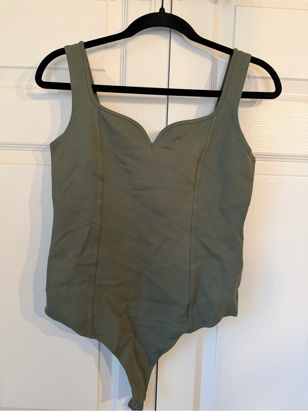 A&F Womenโs Bodysuit